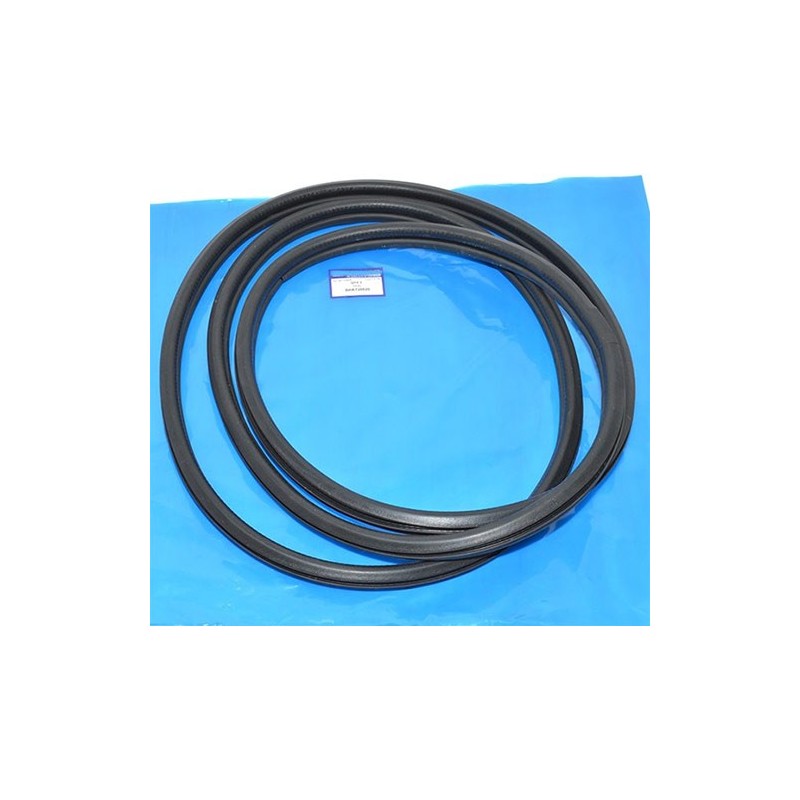   Rear Tailgate Aperture Rubber Weather Seal - Range Rover Mk2 P38A 4.0 4.6 V8 & 2.5 Td Models 1994-2002 - supplied by p38spares