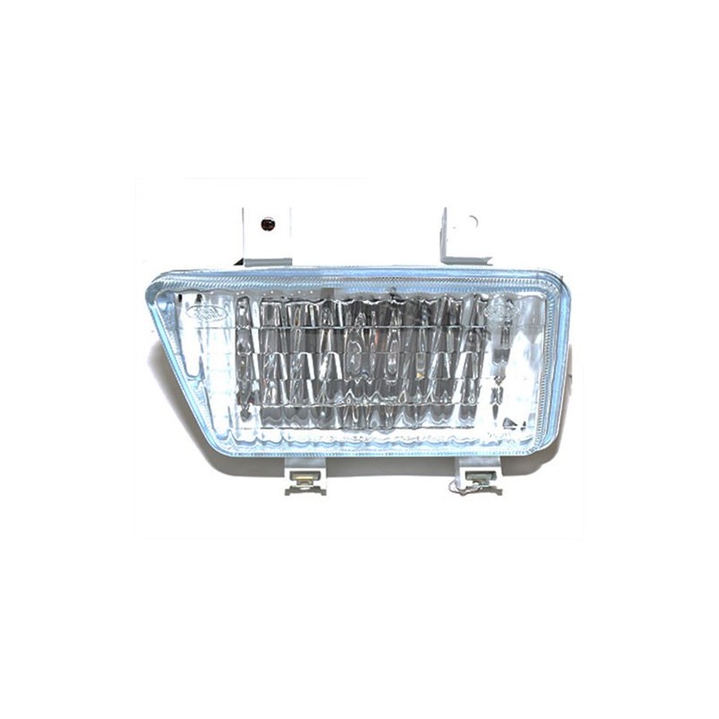   Right Side Front Bumper Fog Light - Range Rover Mk2 P38A 4.0 4.6 V8 & 2.5 Td Models 1994-1999 - supplied by p38spares right, f